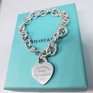 Tiffany & Co., Return to Tiffany "Roma" heart tag charm bracelet